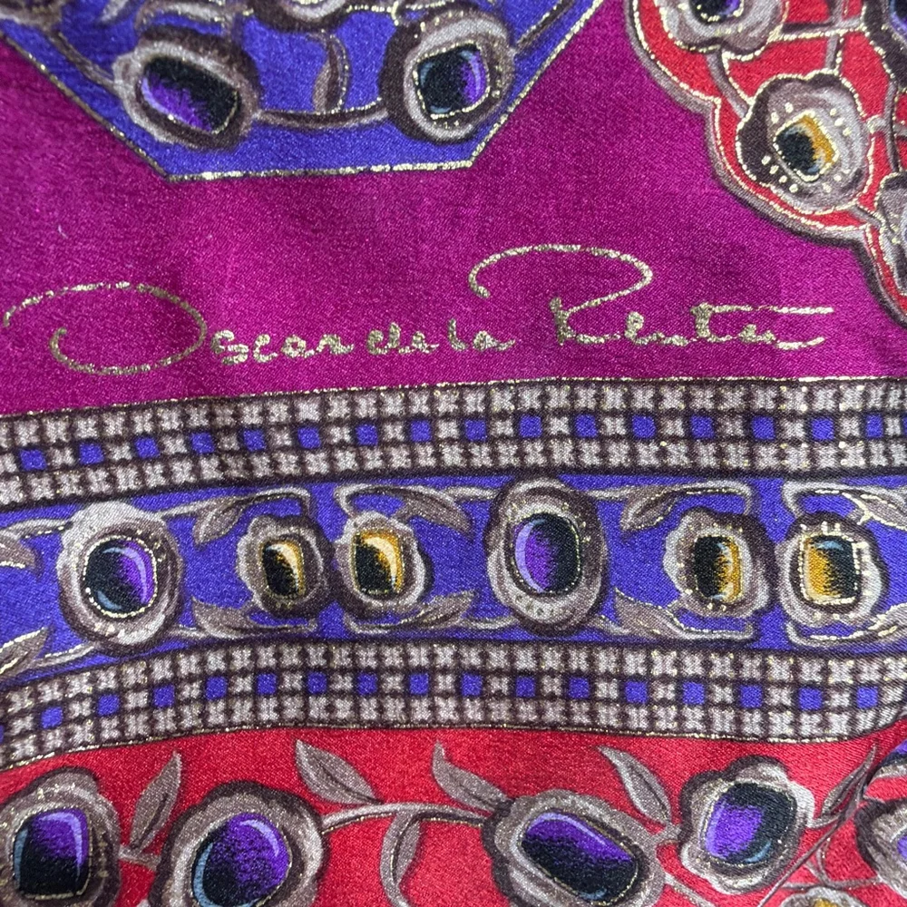 Vintage 80s Oscar de la Renta Jewel Print Baroque Ornate Gemstone Silk Scarf - Picture 3 of 6